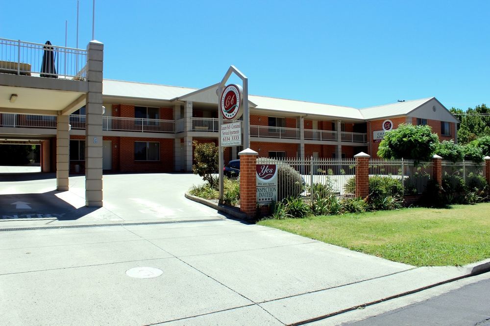 Charlotte Apartments Bathurst Bagian luar foto