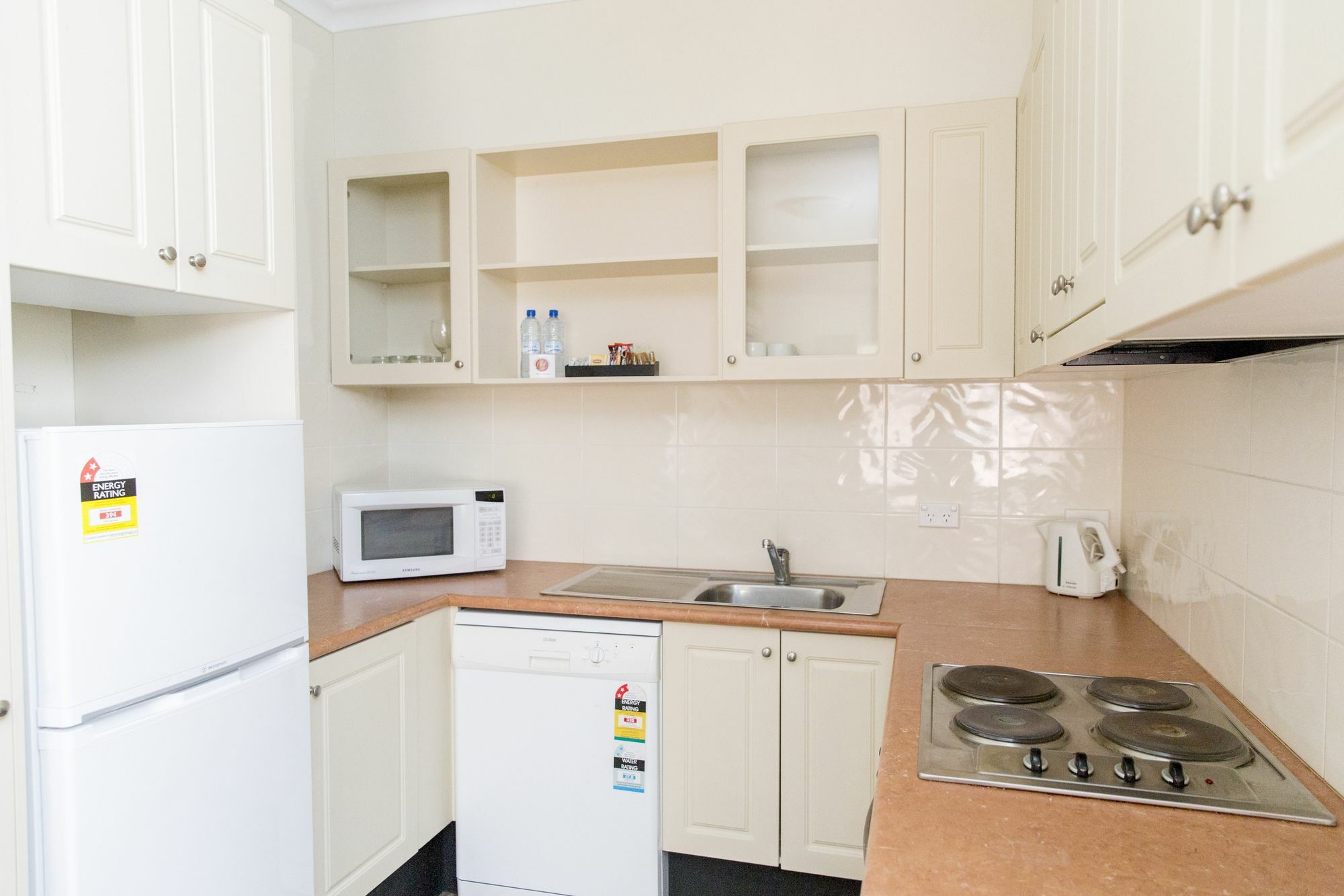 Charlotte Apartments Bathurst Bagian luar foto