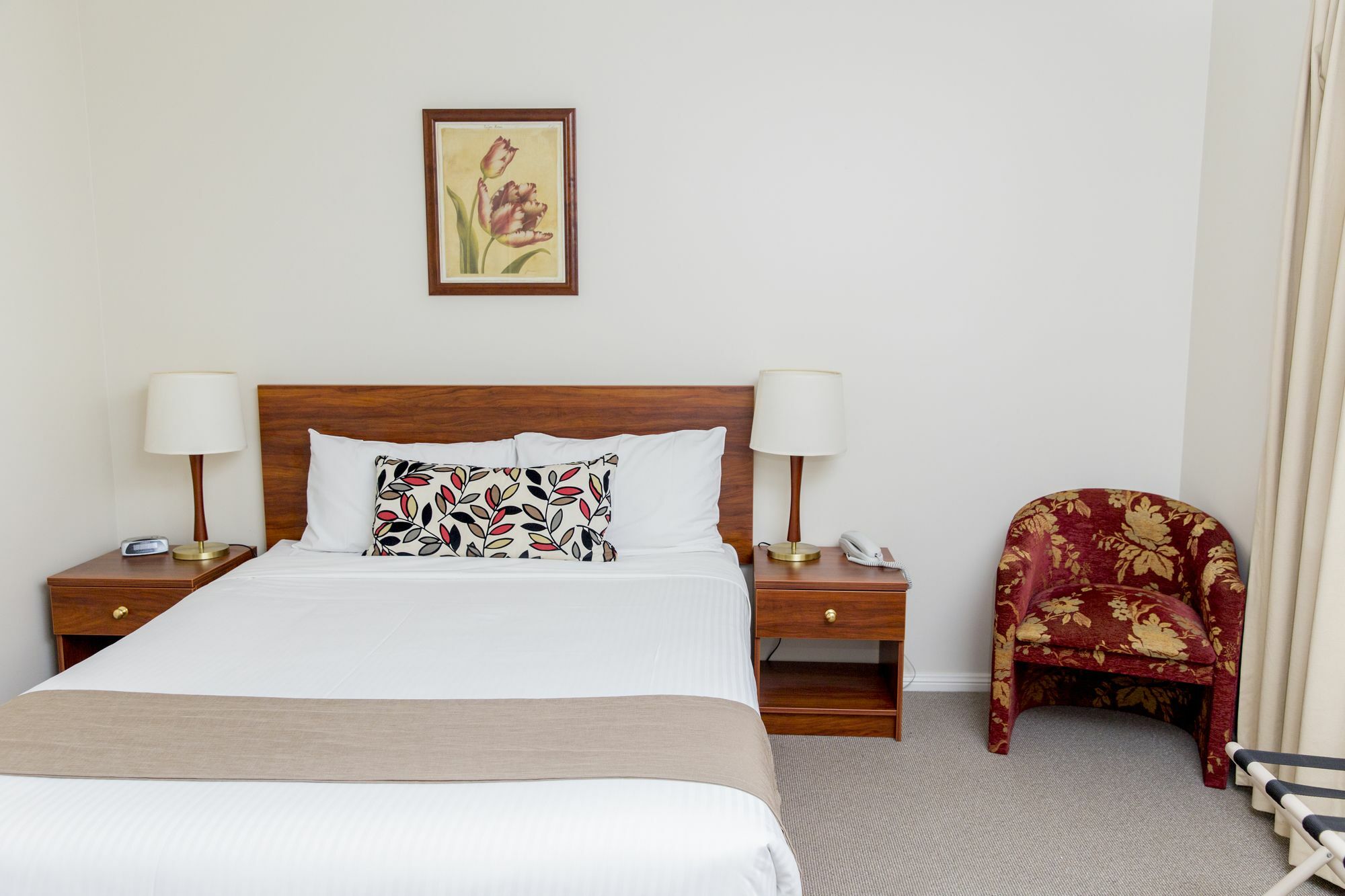Charlotte Apartments Bathurst Bagian luar foto