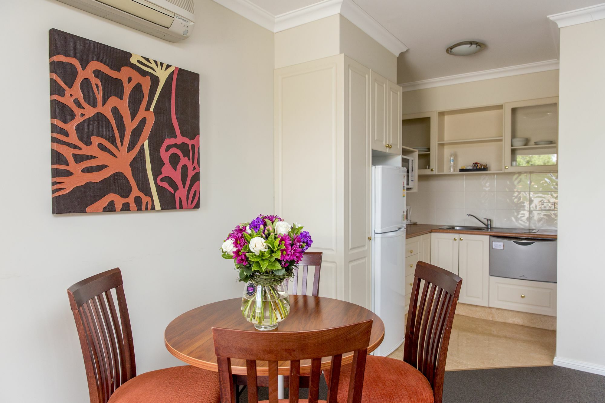 Charlotte Apartments Bathurst Bagian luar foto