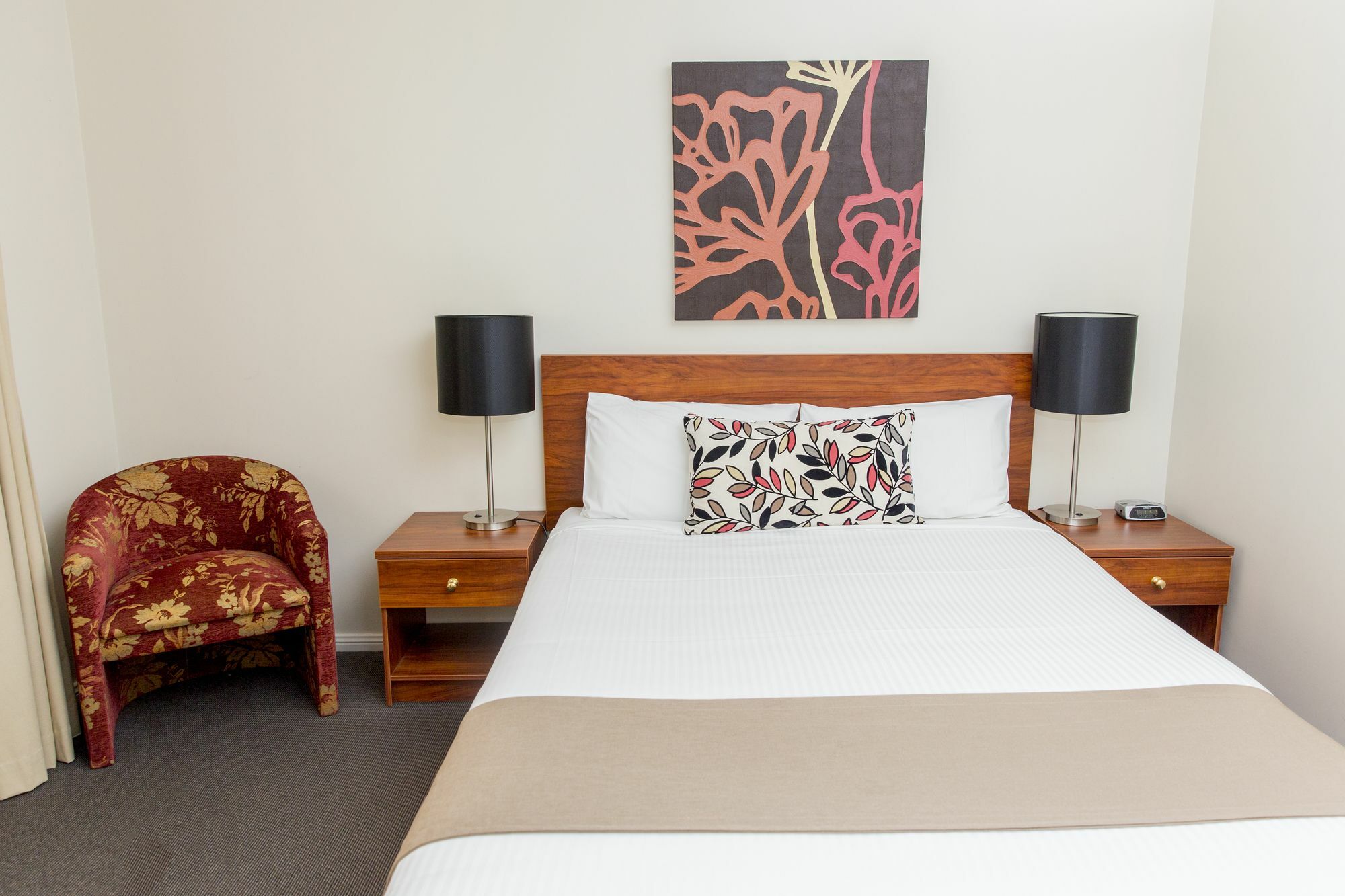 Charlotte Apartments Bathurst Bagian luar foto